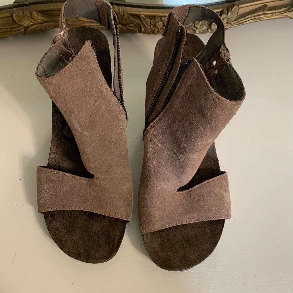 OTBT Wedge Sandals